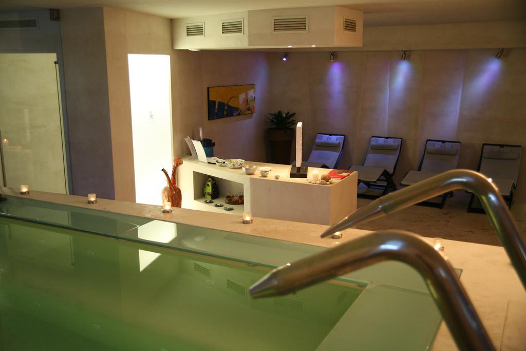 Hotel Acqua Marina Albissola Marina Esterno foto
